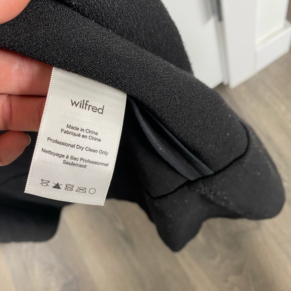 Aritzia Wilfred Chevalier jacket 4 in black - Picture 4 of 6